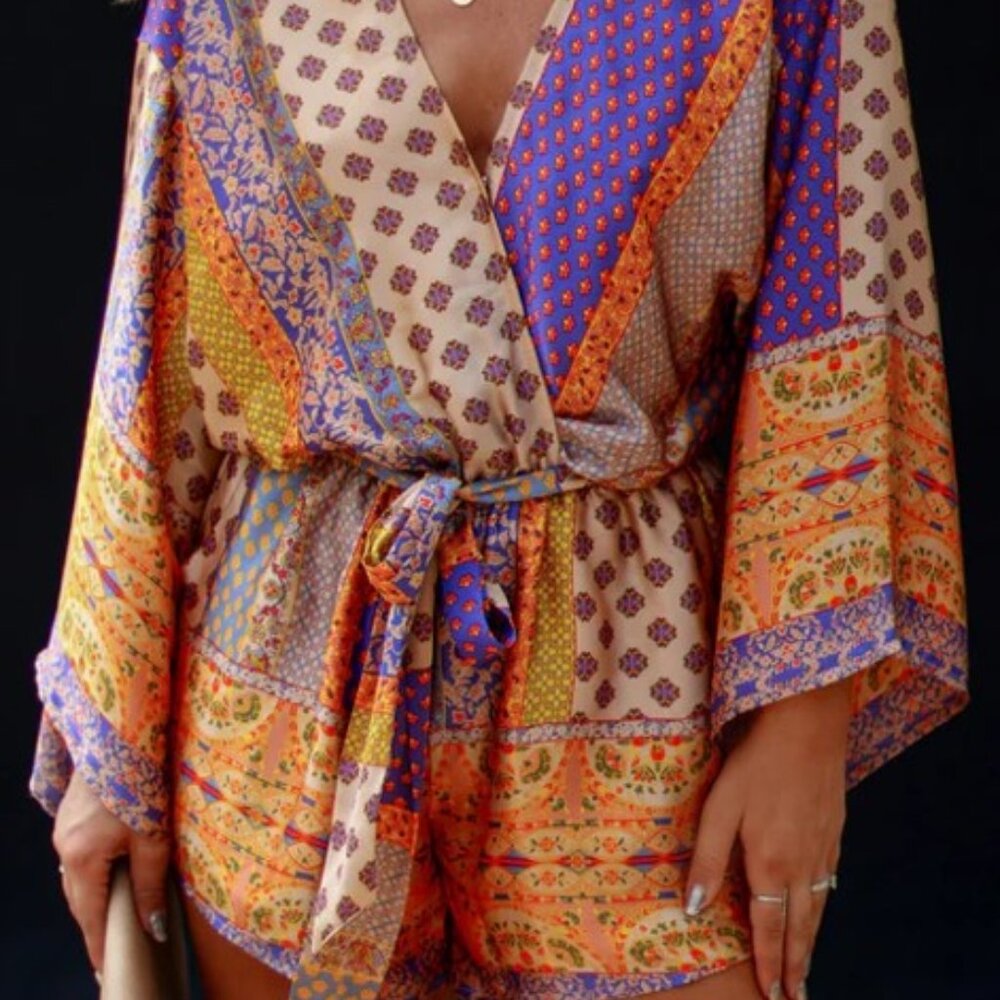 ✨NWOT VICI Palm Canyon Satin Tie Waist Romper M✨ SOLD OUT ON VICI